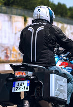 Image of the new Double Turtle airbag Vest from Helite Technology Expert Australia, providing outstanding impact protection for motorcycle riders on daily rides.