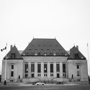 Immigration Detention in Toronto: Your Rights & Release Options