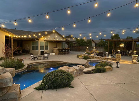 year round outdoor lighting