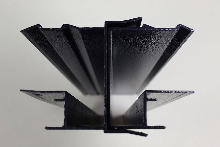 2200 door rail background