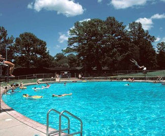 Bastrop State Park Pool Open for Summer