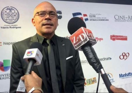 Festival de Cine cierra con estreno en nueva york comedia hermanos del director Archie Lopez