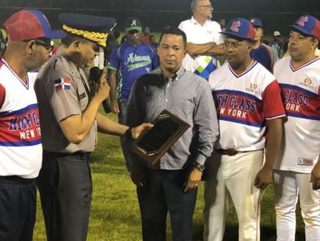 Director policía RD reconoce presidente de empresas High Class Nueva York