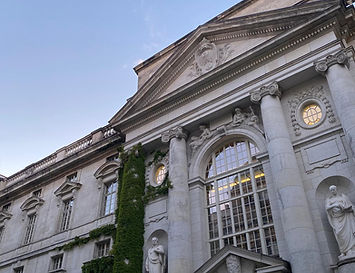 Menschenmenge in der Stadt