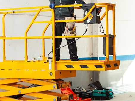 Scissor Lift Training: Vital for the Operators