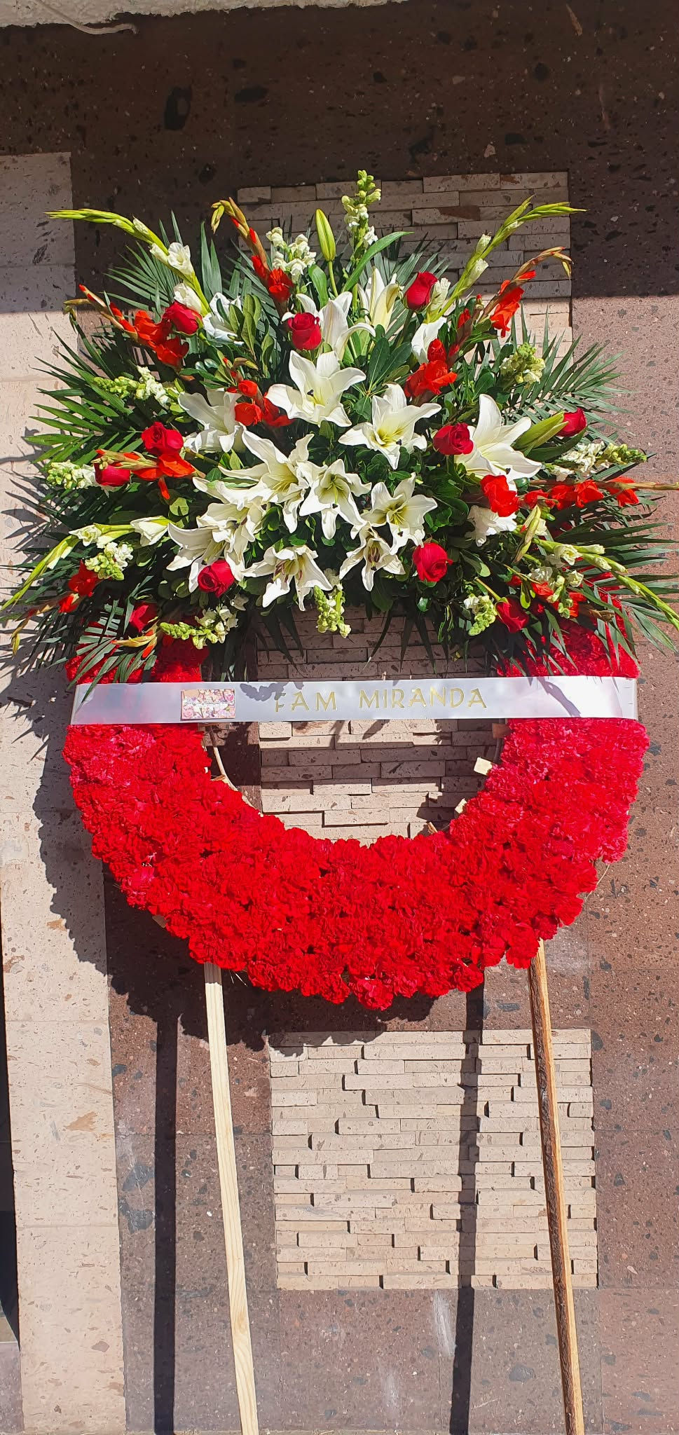 Miniatura: Corona Funebre Blanco con Rojo