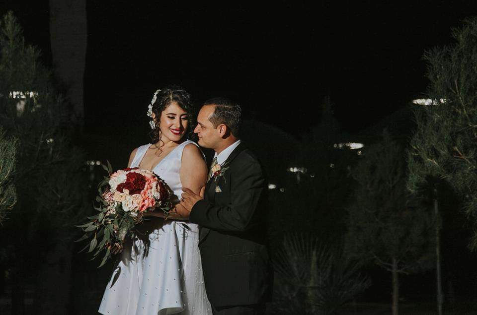Miniatura: Novias
