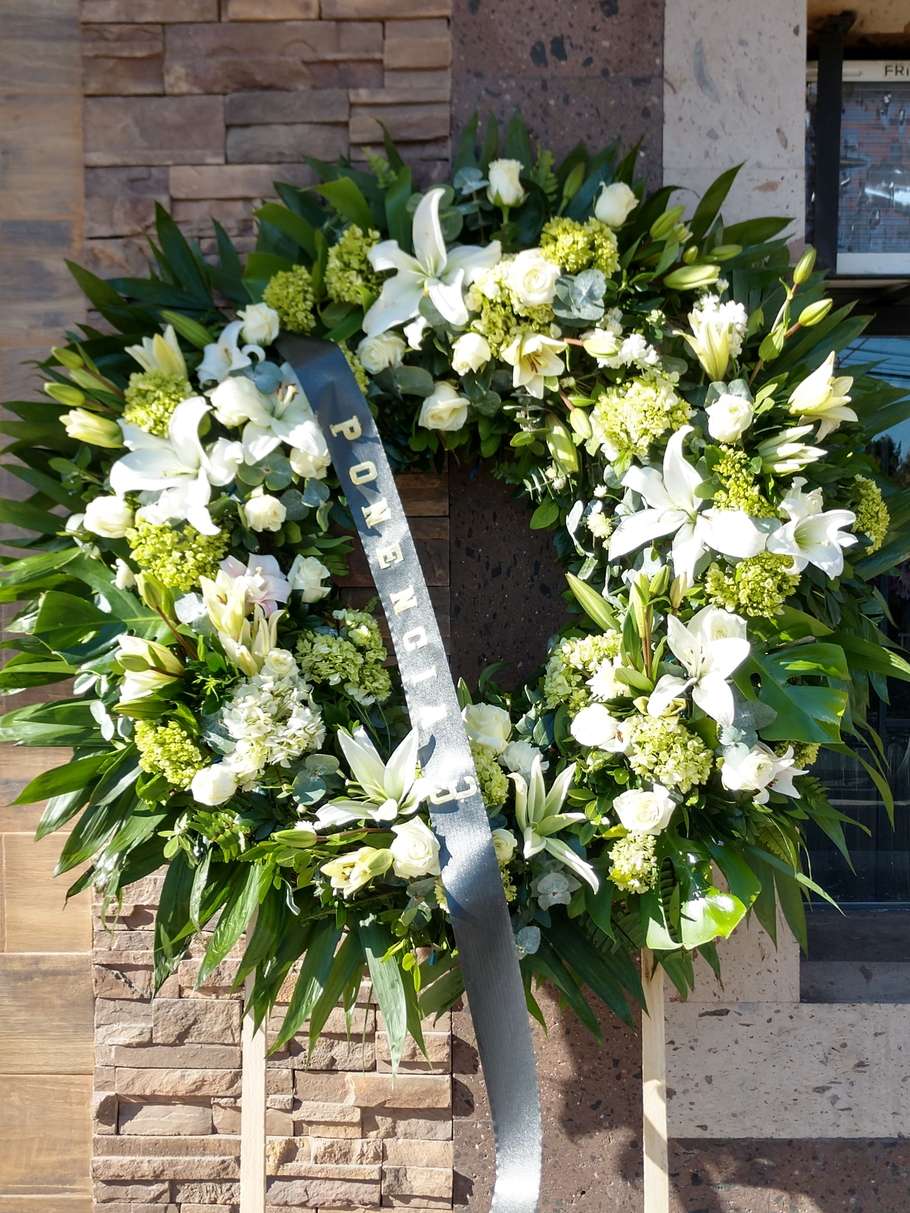 Corona Fúnebre Completa