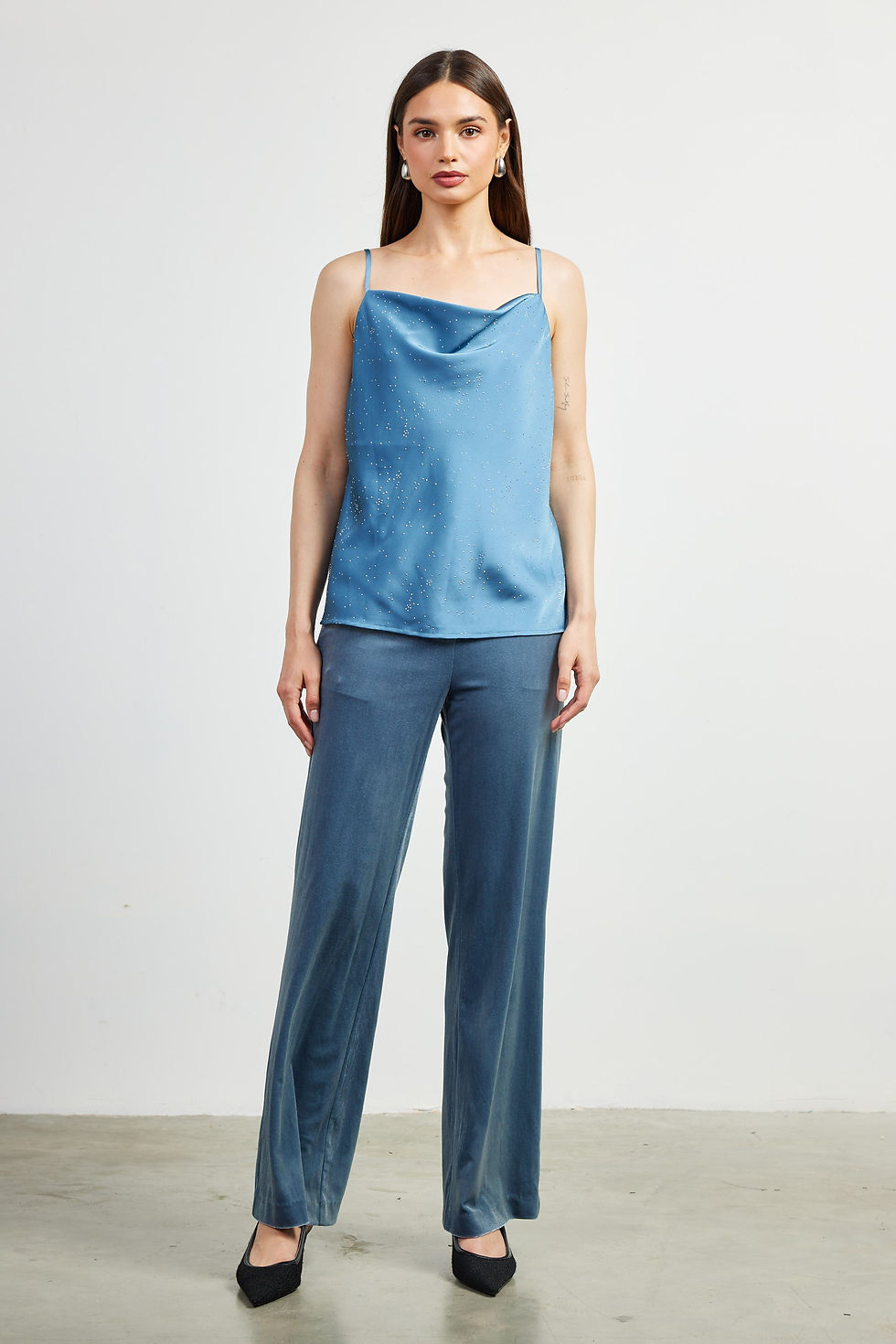 Miniatura: Aurora Rhinestone Satin Cowl Neck Cami Top