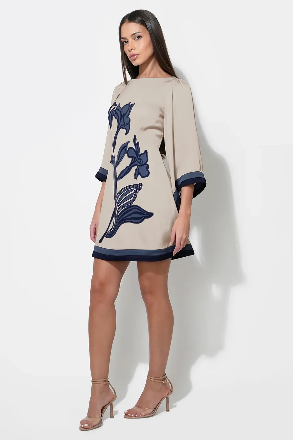 Miniatura: Elianna Bell Sleeve Blown Up Flower Mini Dress