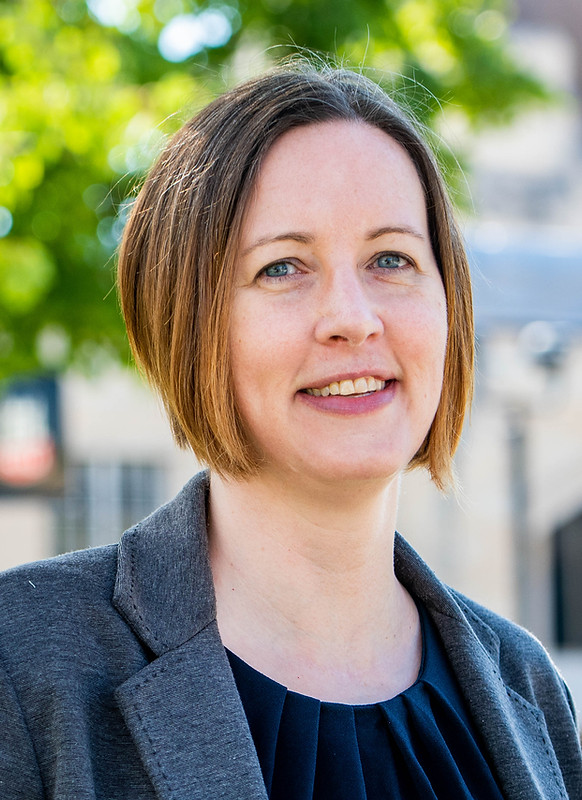 Dr. Karen Lichtman