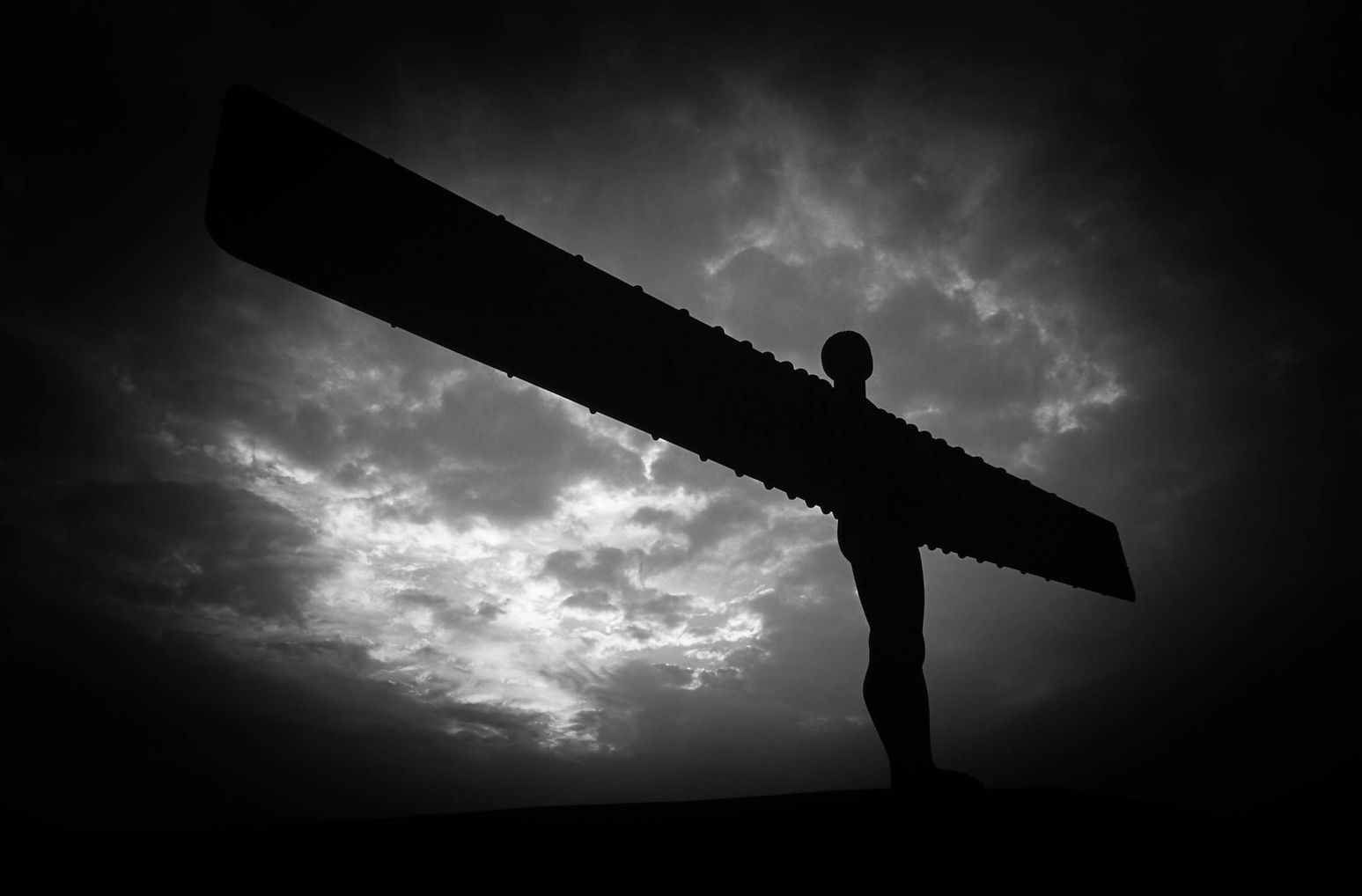 38-angelofthenorth2 (1).jpg