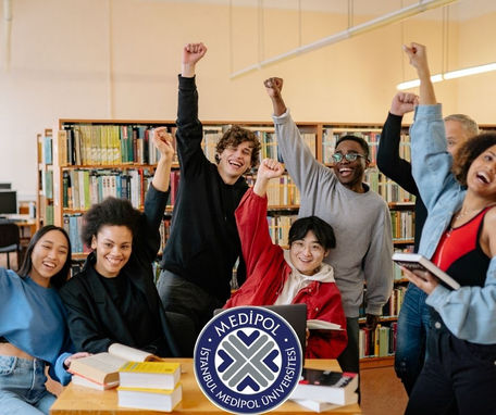 İstanbul Medipol Üniversitesi – Lisansüstü Kayıt Dondurma, Mazeret, Hak ve Sorumluluk Esasları