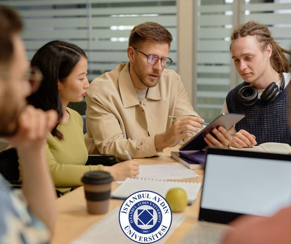 istanbul aydın doktora tez jürisi • tez izleme komitesi • tez önerisi savunması • tez raporu • enstitü yönetmelikleri