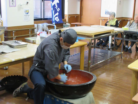 ナーシングホーム　蕎麦打ち、てんぷら🥢