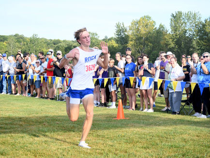 Rockhurst, St. Teresa’s win Tim Nixon Invite