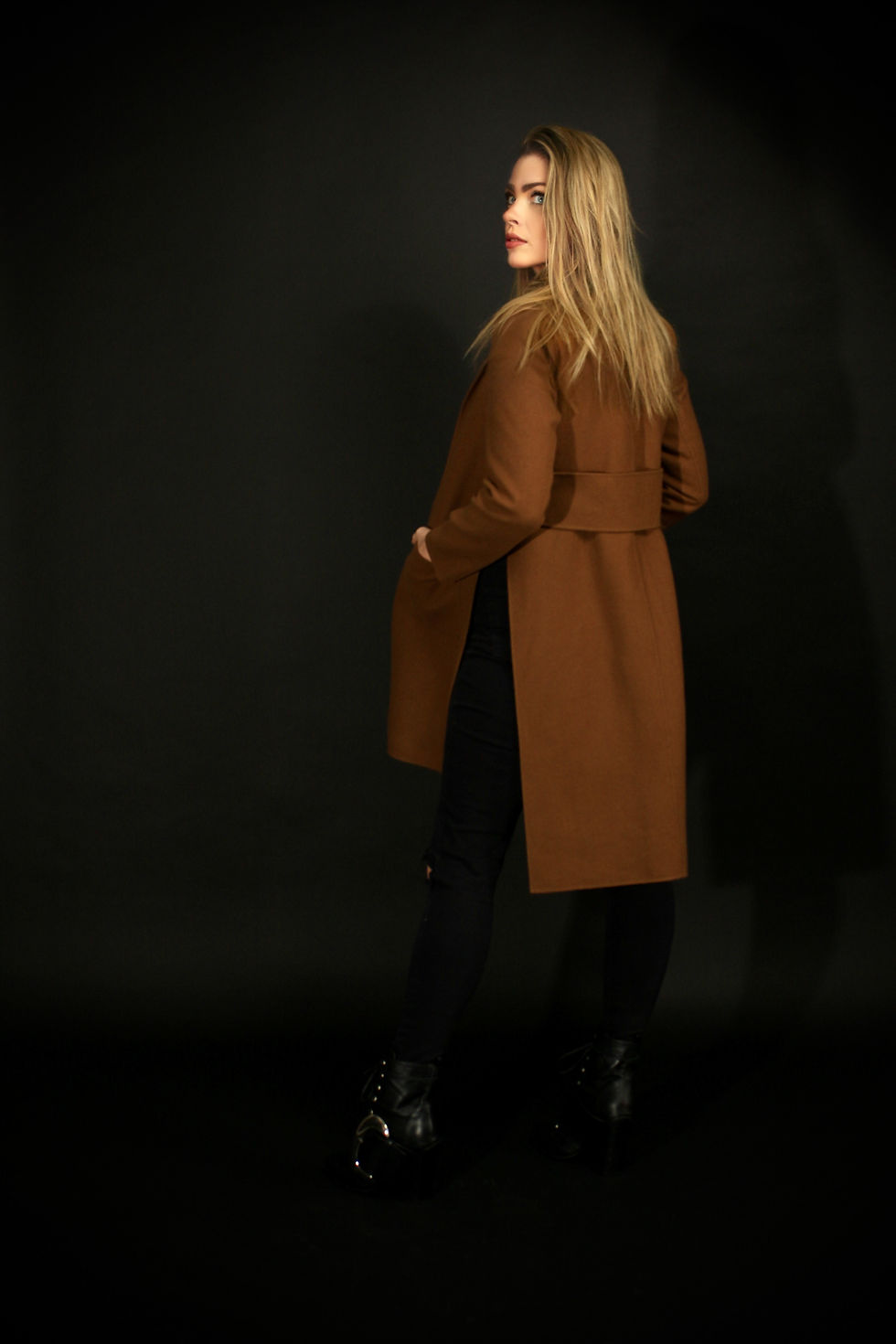 Thumbnail: Split Me Cashmere Coat - Cobalt Blue