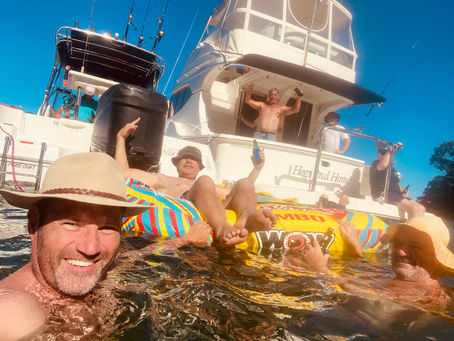 Blokes on Boats, StrayCats go fishing for fun