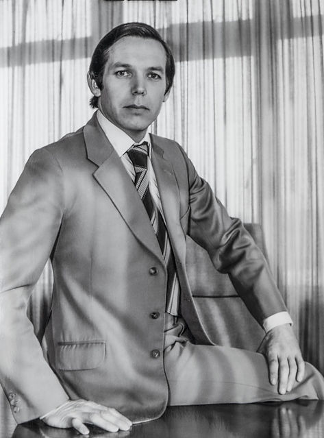 A young, Robert 'Bob' Gilbert