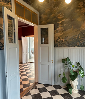 Hallway.jpeg