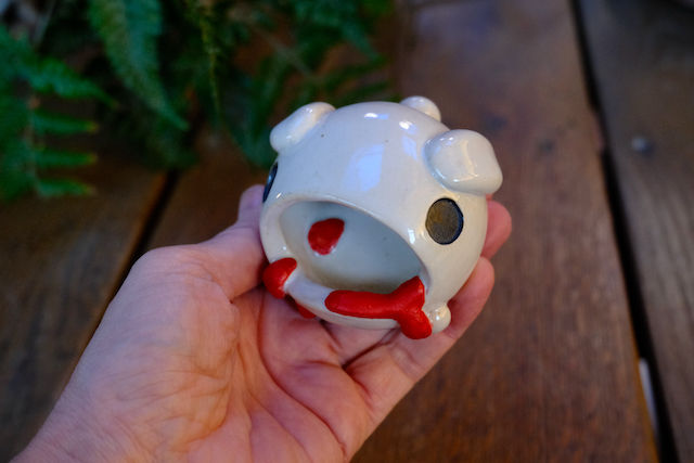 Thumbnail: Murder Bunny Ring Holder