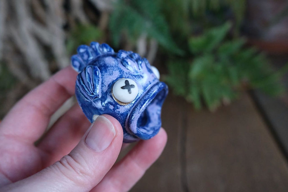 Thumbnail: Dead Fish Ring Holder --SALE--