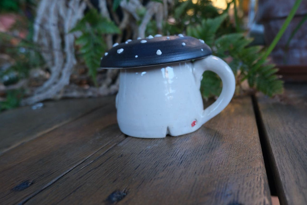 Thumbnail: Vampire Mushroom mug