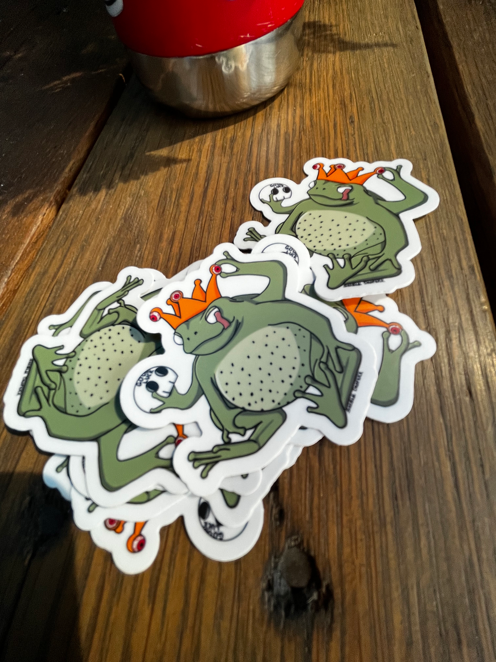 Thumbnail: Maneki Queen Frog Sticker