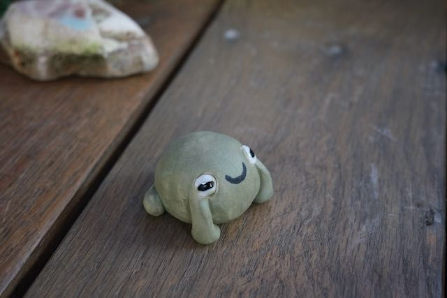 Thumbnail: Grump Frog Friend (medium)