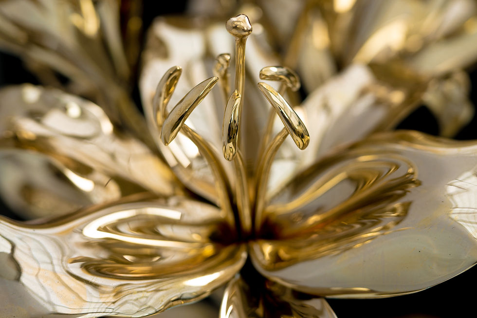 The Trophy sculpture by Casper Mak – bronze artwork