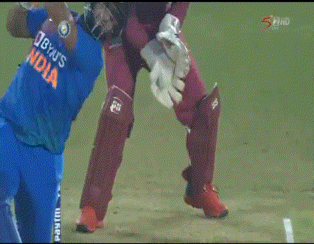IndVSWI_T20 (17.2).gif