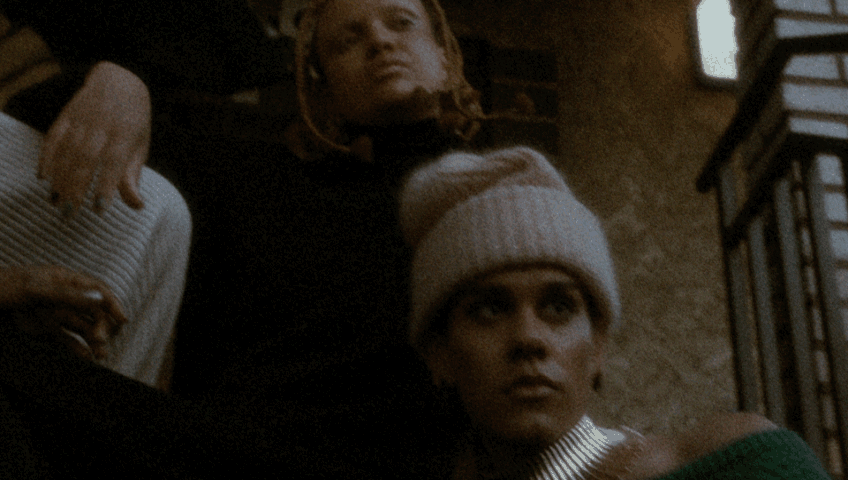 Uhana_AnmiatedGIF4_Cropped_16mmGrain.gif