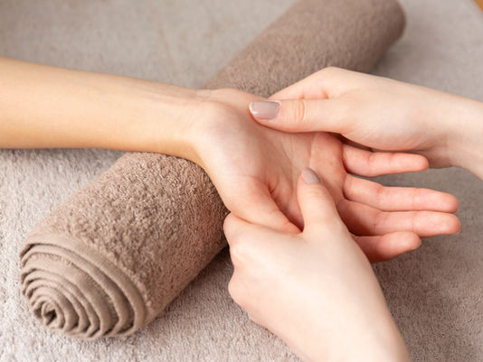 Introducing Hand Reflexology