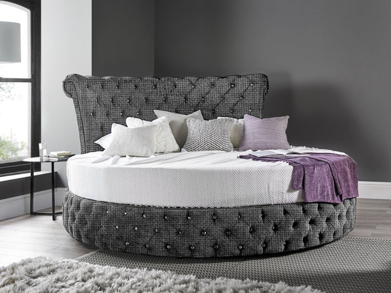 Thumbnail: Chesterfield 7FT6 Round Bed With Diamante Headboard 229cm
