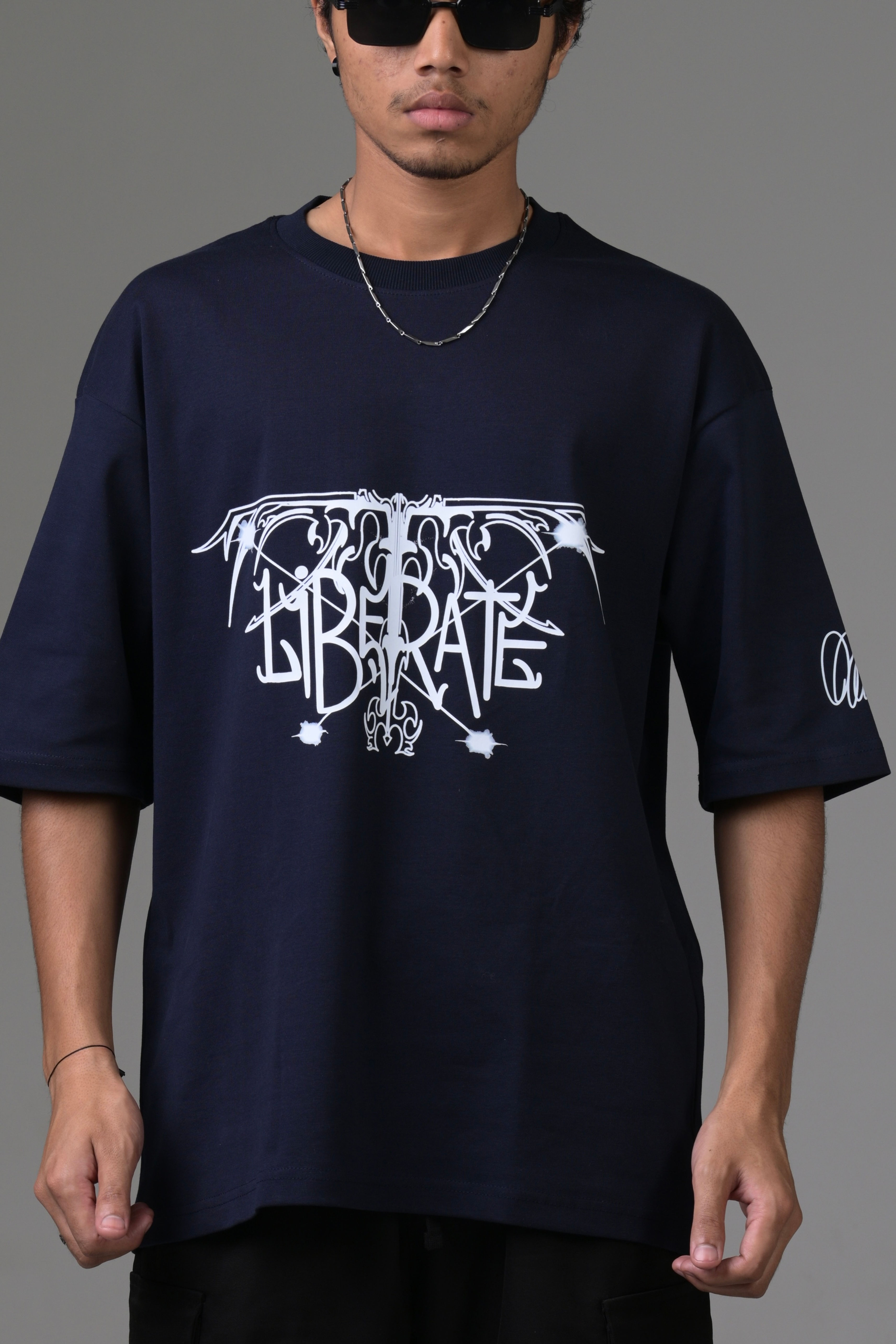 LIBERATE Drop shoulder T-shirt NAVY BLUE