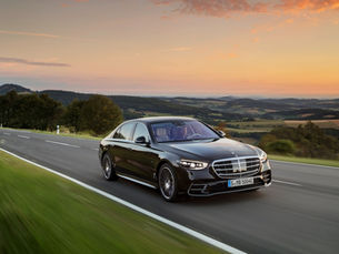 Mercedes-Benz三月祭出全車系購車禮遇多款車型高額零利率、 S-Class 140 週年超優惠租賃專案限時推出