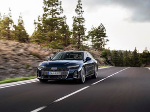 啟程四環新豪華行旅 限時入主 Audi A6 旗艦陣容低月付 5,888 元起及 3 年乙式險購置金補助 純電再享半年充電禮遇