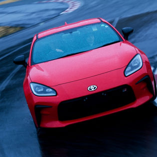 TOYOTA GAZOO Racing富士賽道極速之旅源自賽道的GR靈魂,在富士賽道點燃最純粹的駕馭熱血