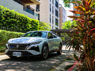 為只想脫穎而出的駕駛而生，小改款 Peugeot 408 P2 HYBRID GT FOCAL