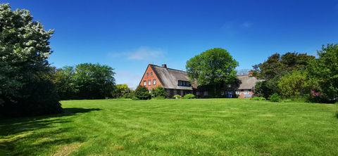 Mühlenhof Keitum -  Grosse südliche Wiese und Garten