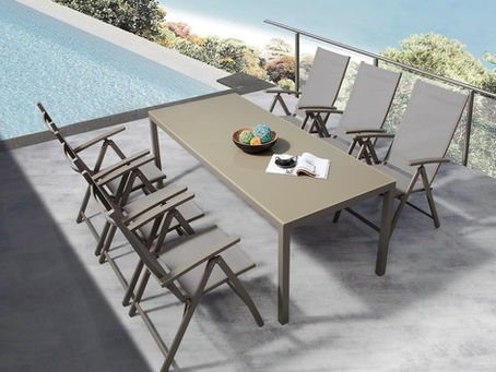 Disfruta del verano con los muebles de terraza y jardín de Descanshop