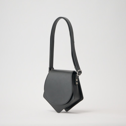 leather shoulder penta black | KENTO HASHIGUCHI公式HP