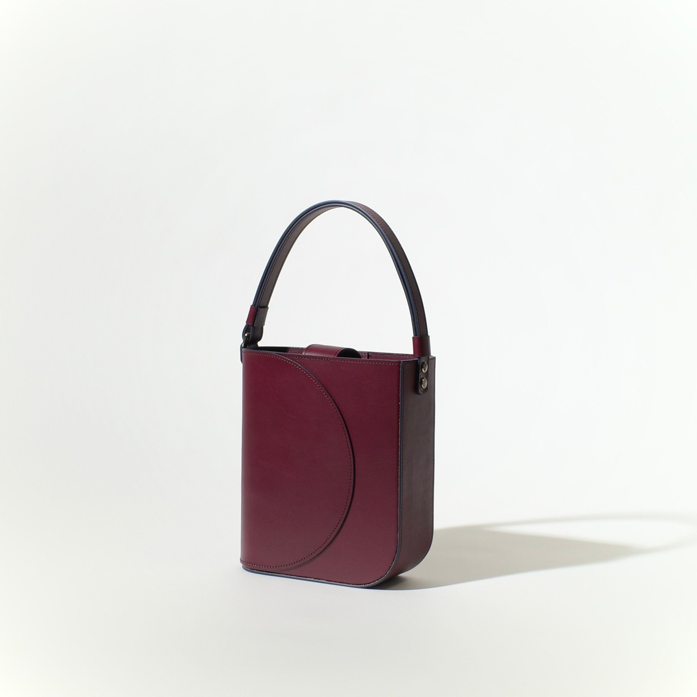 × Junichiro Oshima Ruku hand/shoulder bag M maroon