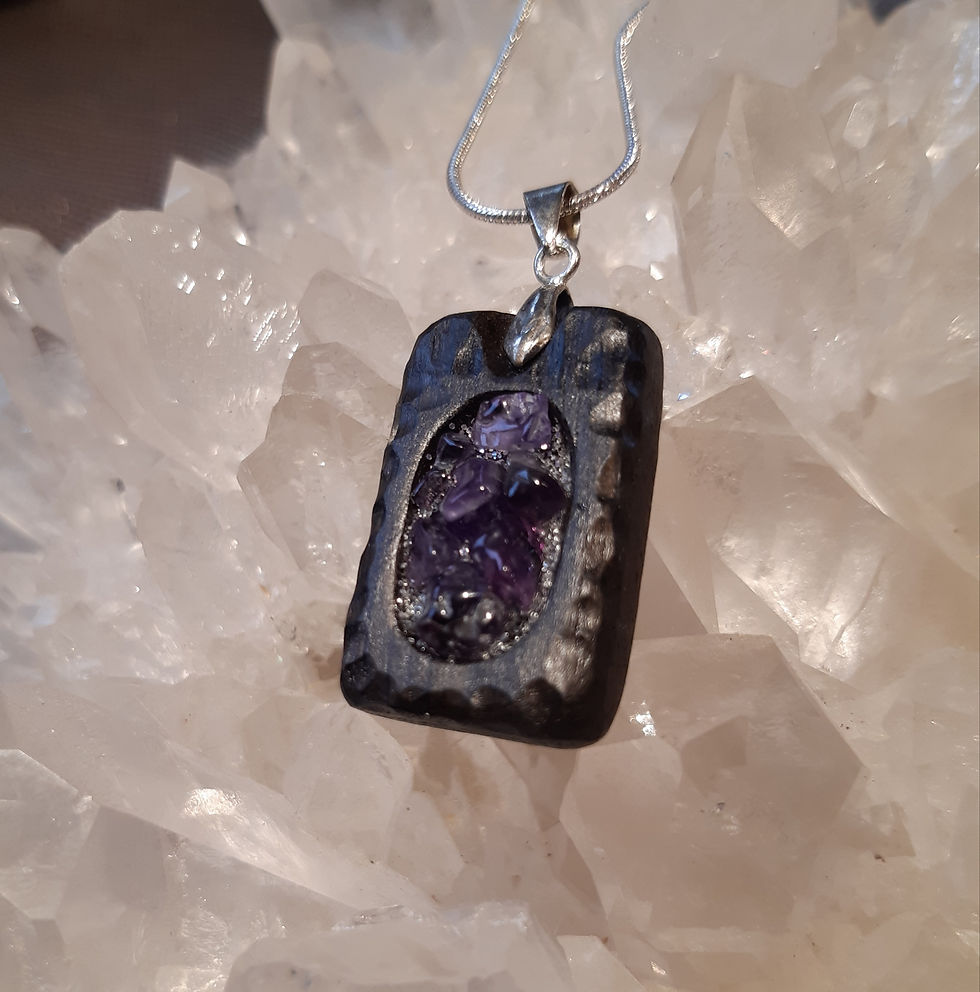 Miniaturbild: Mooreiche mit Amethyst/Glitter