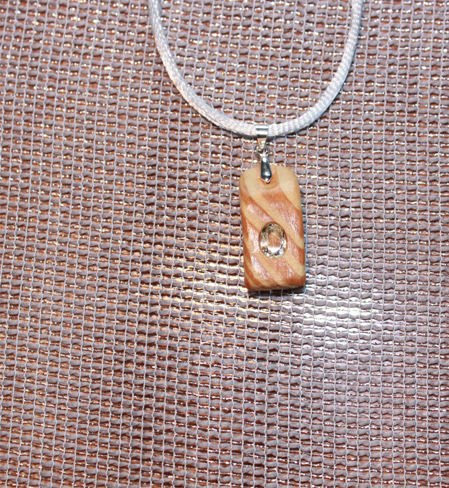 Douglasie mit Aquamarin