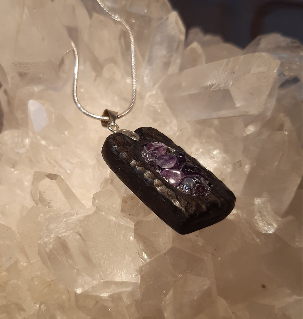 Miniaturbild: Mooreiche mit Amethyst/Glitter