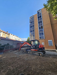 Terrassement pour les massifs