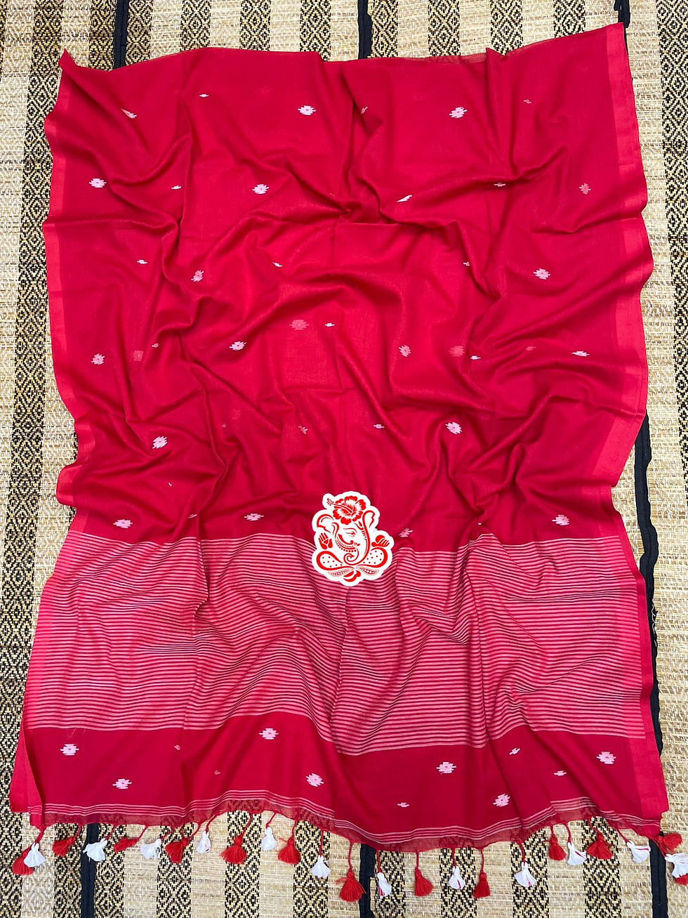 Thumbnail: Exclusive Handloom Pure Mul Handwoven Cotton Butta Jamdani Saree