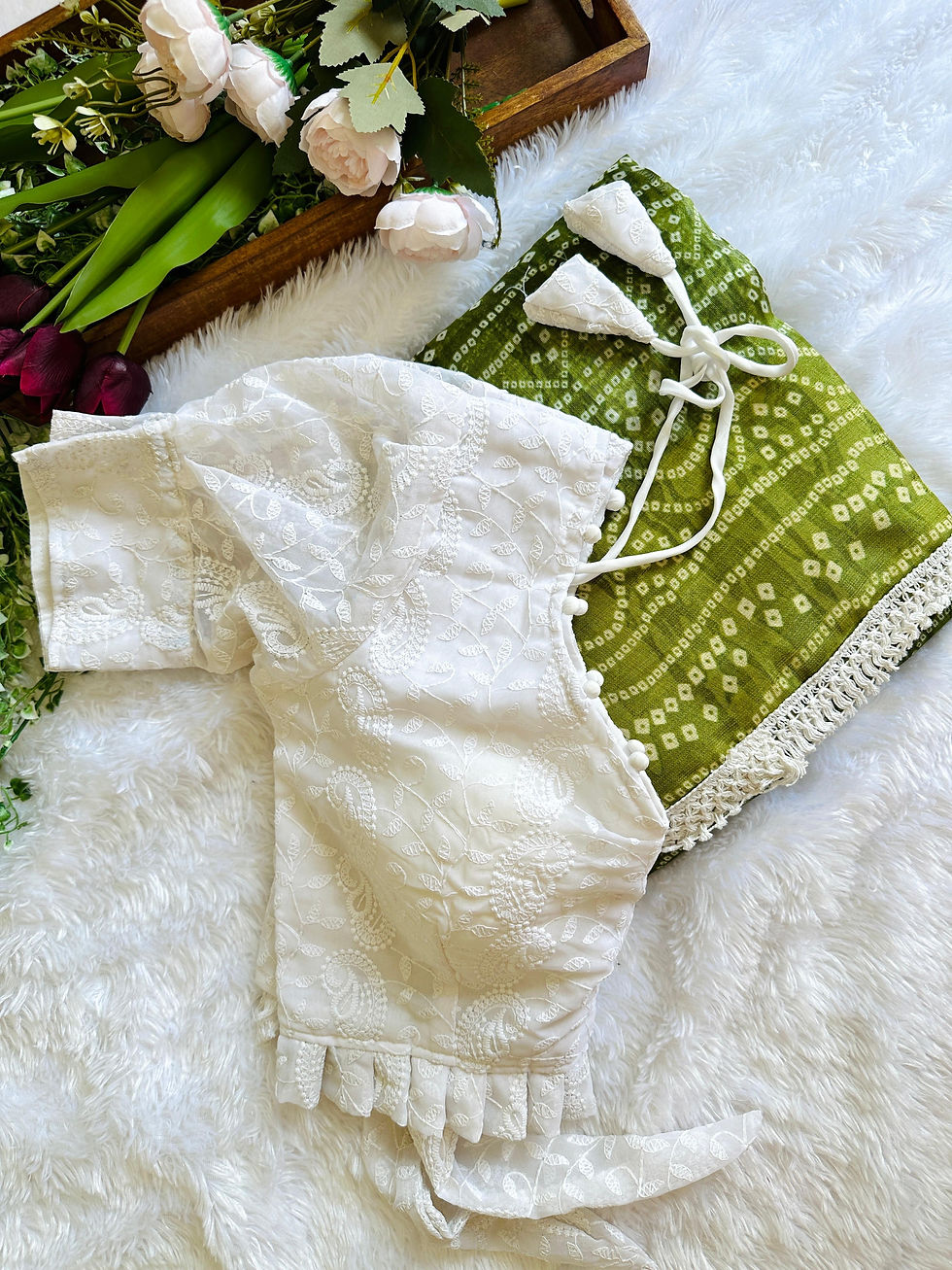 Thumbnail: Linen mul cotton saree with georgette blouse 