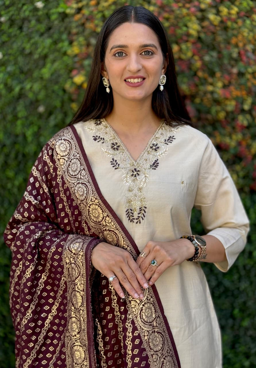Thumbnail: Premium Roman Silk Suit Set - Cream